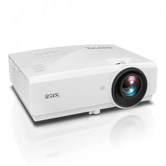 BenQ SH753P DLP 1080P, 13000:1, 5000 AL, 1.5X Zoom, TRratio 1.39 ~ 2.09; Keystone (±30 degr.), 31db (Eco), RJ45, PC x1, HDMI x2, MHLx1, USB A (USB Power 5V/1.5A), DC 12V trigger x1, 3D, Audio In/Out, Audio L/Rx1, Corner fit, 10W SP, SmarEco (Rem. S-Video
