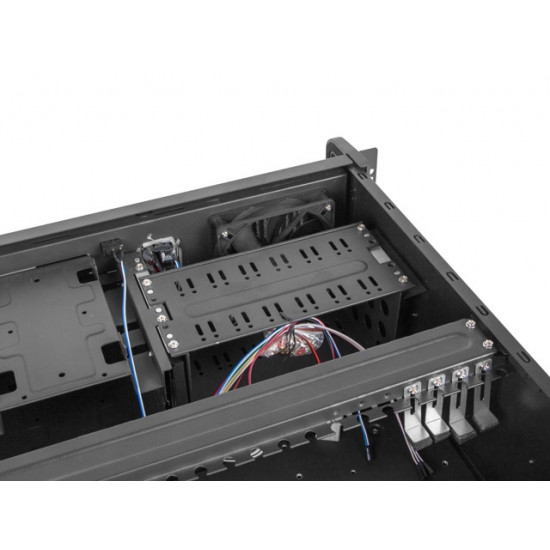 Lanberg rackmount server chassis ATX 450/10 19"/4U