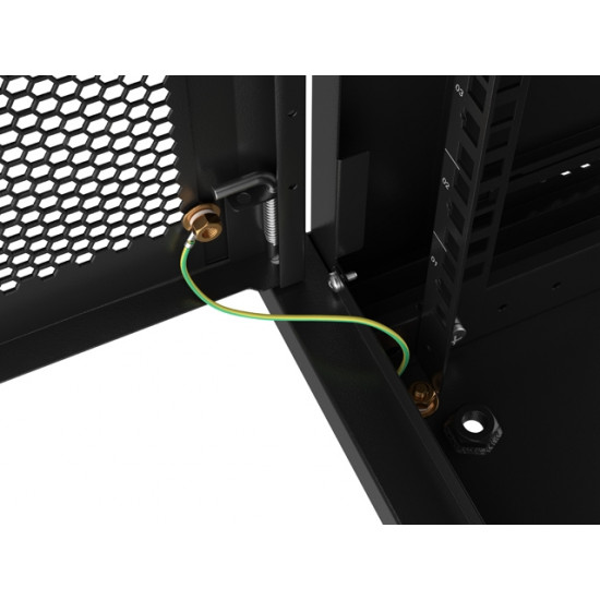 Lanberg rack cabinet 19" wall-mount 4U/600x450 with perforated door black (flat pack) Lanberg rack cabinet 19" wall-mount 4U/600x450 with perforated door black (flat pack)