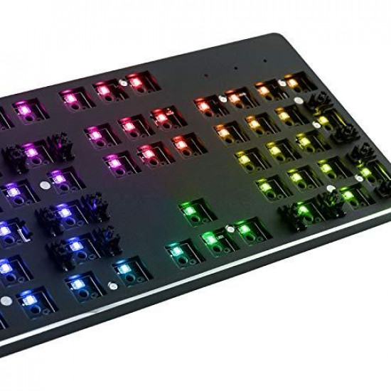 Геймърска механична клавиатура основа Glorious RGB GMMK ANSI Layout Геймърска механична клавиатура основа Glorious RGB GMMK ANSI Layout