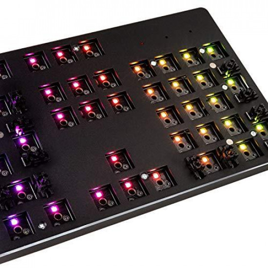 Геймърска механична клавиатура основа Glorious RGB GMMK ISO Layout Геймърска механична клавиатура основа Glorious RGB GMMK ISO Layout