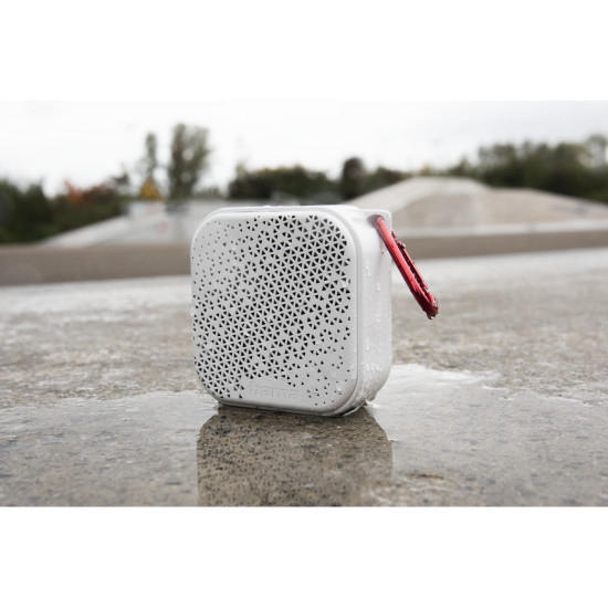 HAMA Блутут мобилна колонка "Pocket 3.0", Waterproof. 3.5W, бяла HAMA Блутут мобилна колонка "Pocket 3.0", Waterproof. 3.5W, бяла
